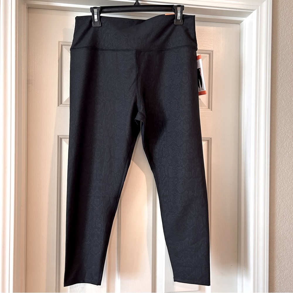 Sage Black High-Waisted Leggings